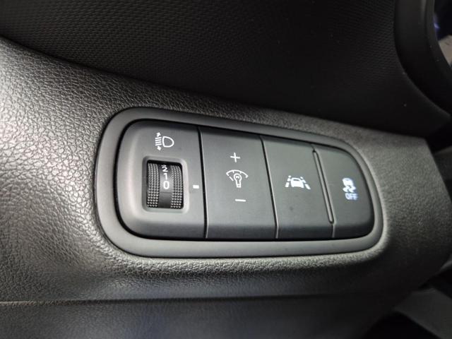 5111000414R17.jpg