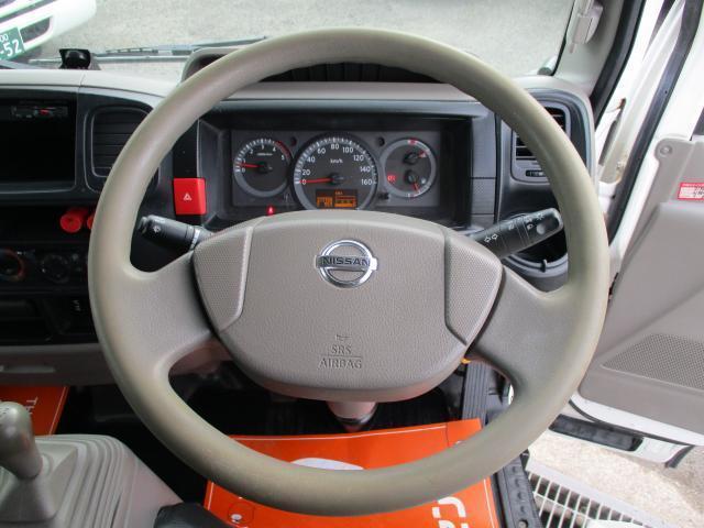 20577392_carP_l_12.jpg