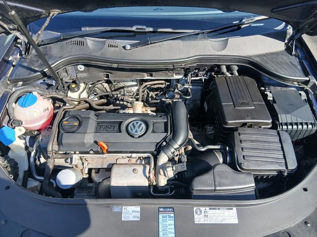 9510417A30260222W00115.jpg