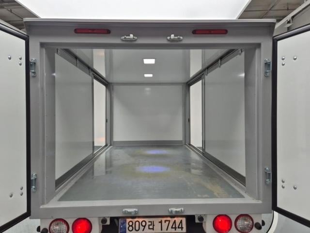 4061001054R13.jpg