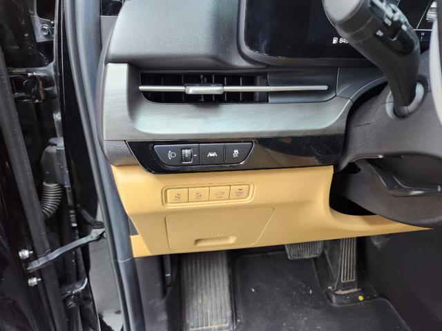 lotterental_150247218_UC1v4_7.jpg