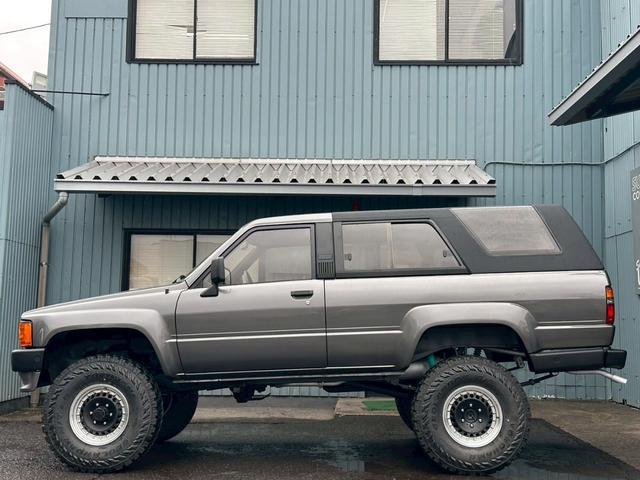 0904001A30250912W00103.jpg