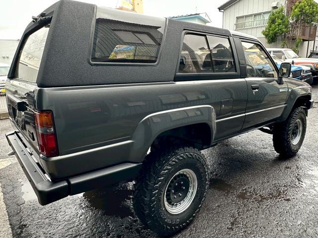 0904001A30250912W00107.jpg