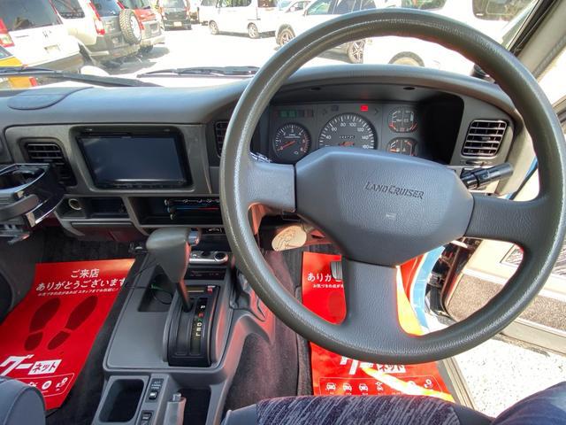 0704222A30250603W00110.jpg
