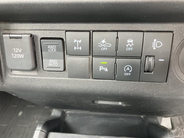 0903448A30250327W01215.jpg