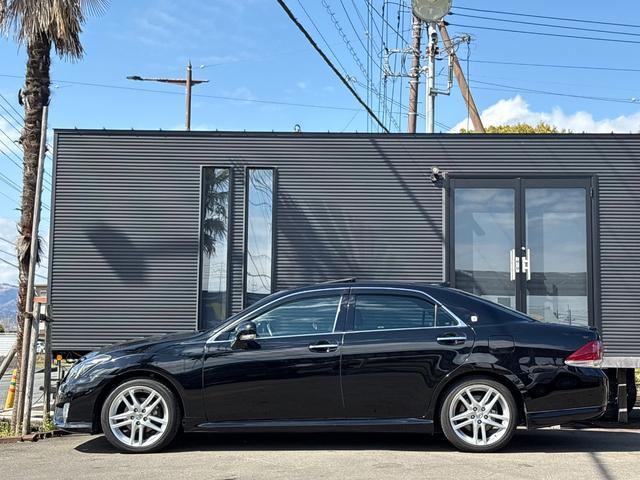 0560718A30260323W00104.jpg