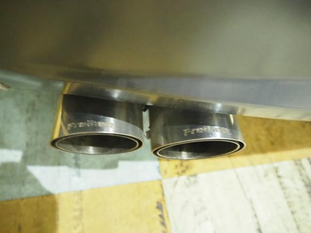 23052539_carP_l_9.jpg