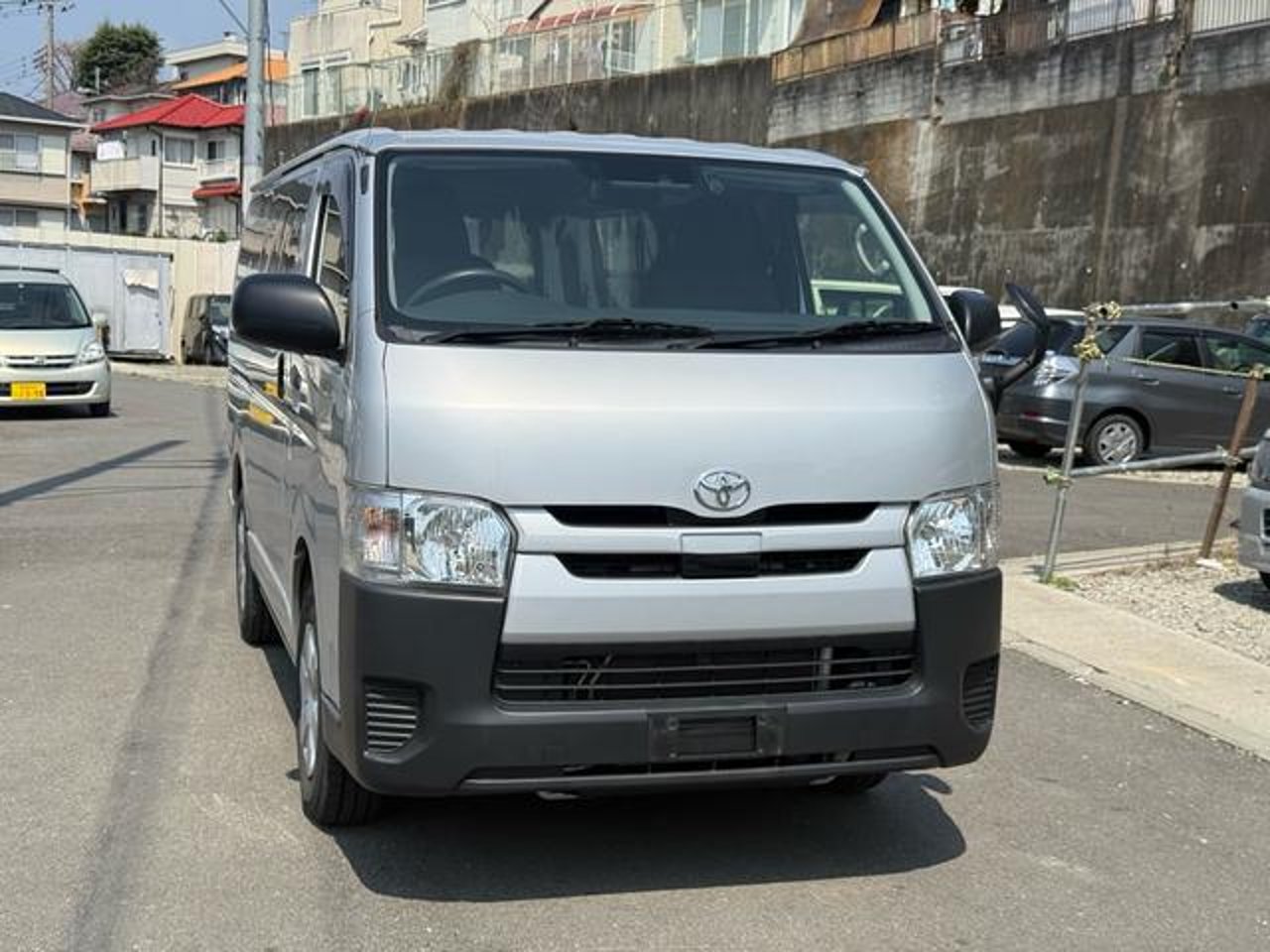 2019 Toyota Hiace, photo 1 of 1