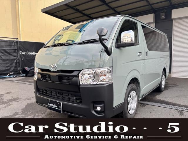 Used HIACE VAN for sale | Global Car Exporters - SBT Japan