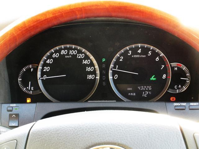 0720124A30260401W01715.jpg