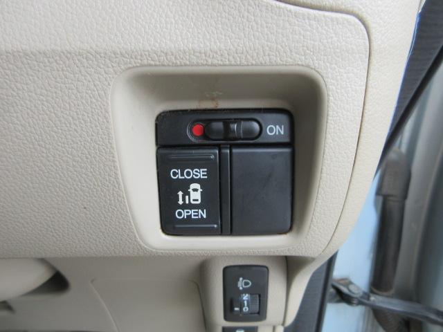 0530132A30251102W00111.jpg