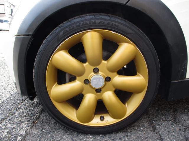 22335614_carP_l_18.jpg