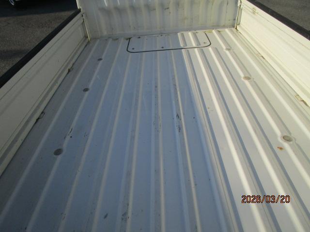 0900963A30260322W00108.jpg