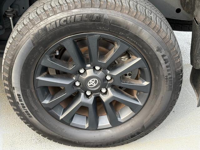0561120A30260322W00317.jpg