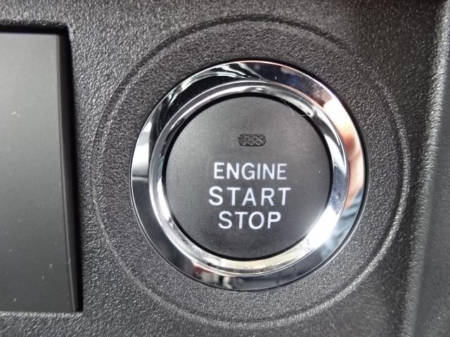 0501894A30260307W00214.jpg