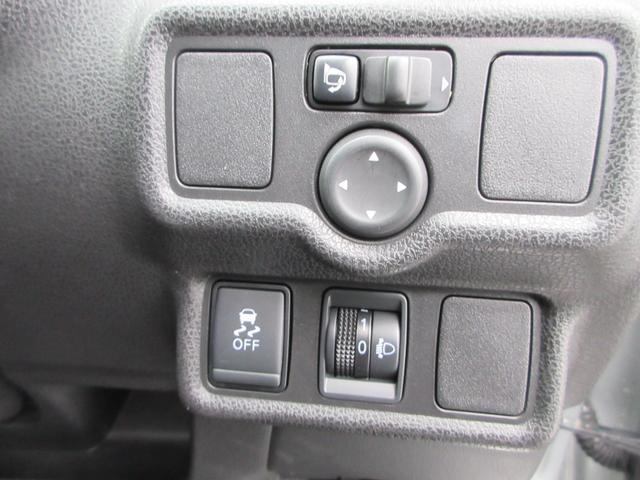 0910010A30260210W00207.jpg