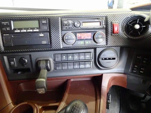 9a5f12008fd939ff065e373d4cc63aeb.jpg