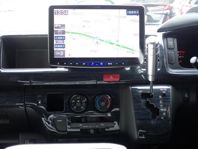 0540376A30260410W00315.jpg