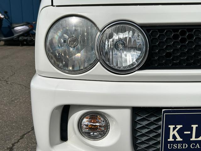 1201232A30260307W00216.jpg