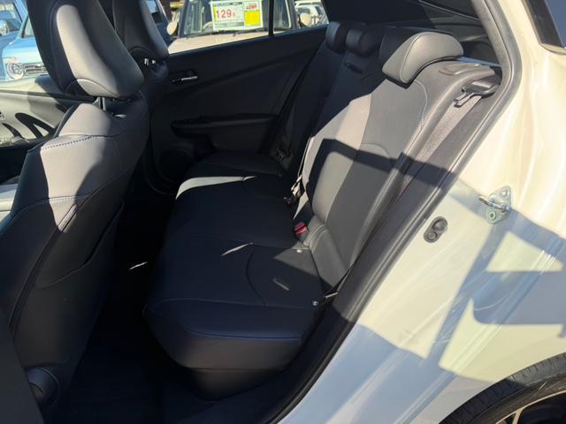 1301207A30251209W00217.jpg