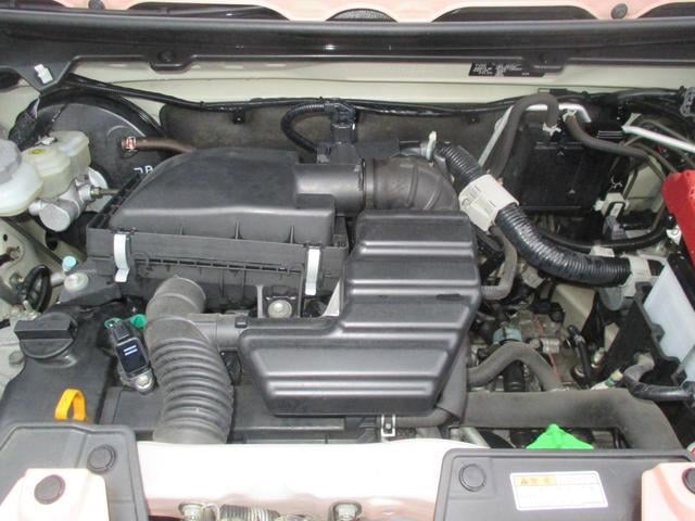 0902252A30250212W00116.jpg