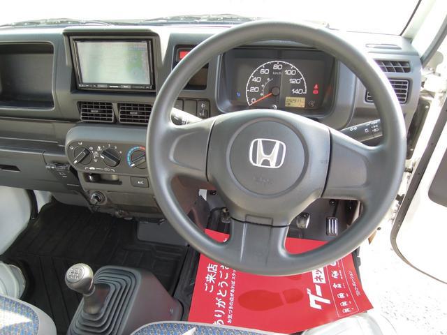 1100452A30260319W00112.jpg