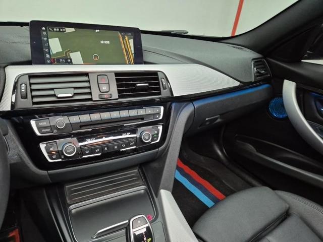 6011000526R10.jpg