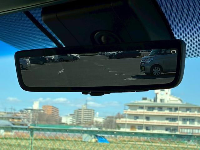 0704307A30260312W00205.jpg