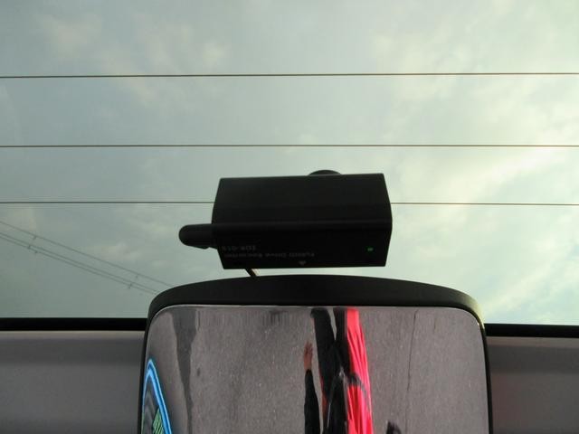 0705593A30251126W00117.jpg