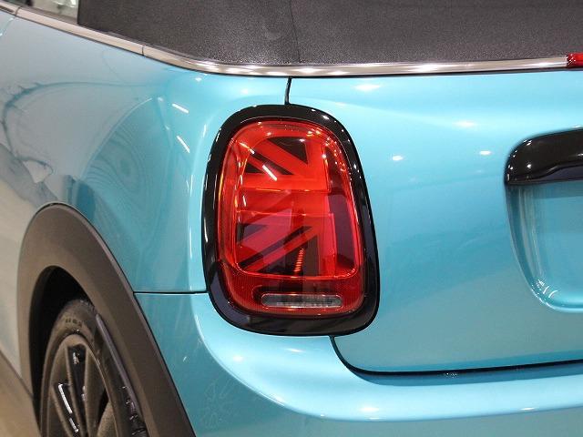 daf3053d98acc2a8b3fa7a30d56245a0.jpg