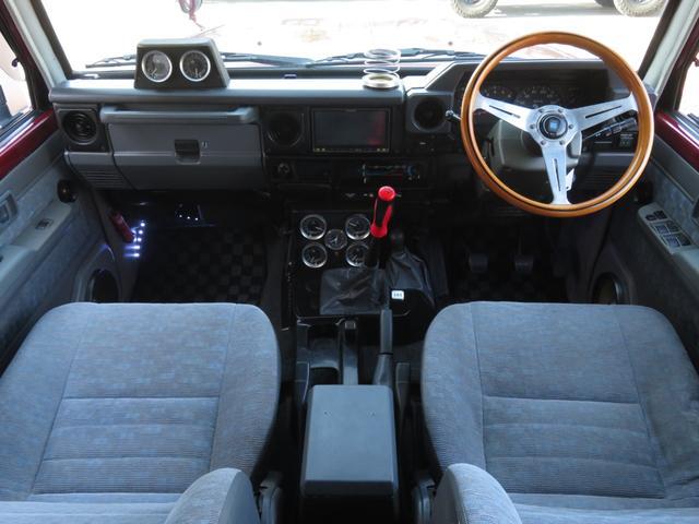 0804367A30260320W00106.jpg