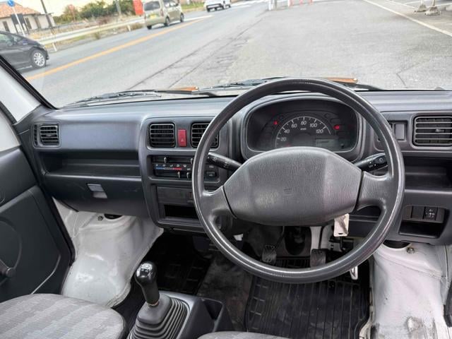 0202010A30251205W00502.jpg