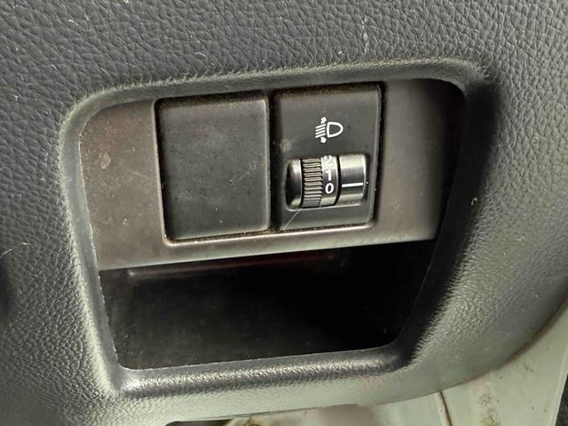 0202010A30251205W00506.jpg