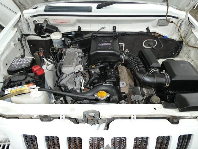 0403642A20251016W00114.jpg