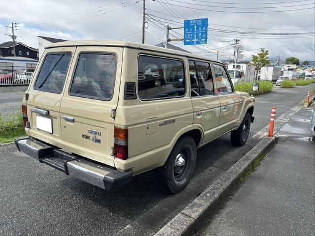 0804322A30251028W00107.jpg