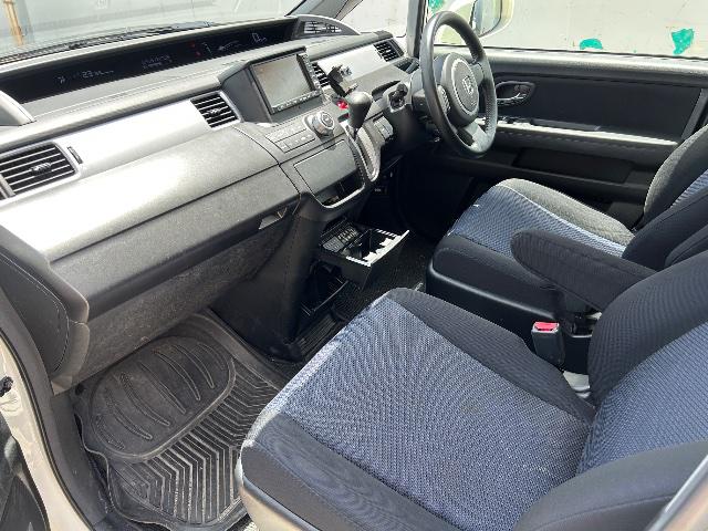 4f10702850d85ffe68c4428793041359.jpg