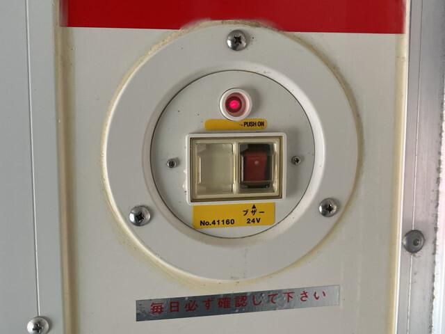 86066_16.jpg