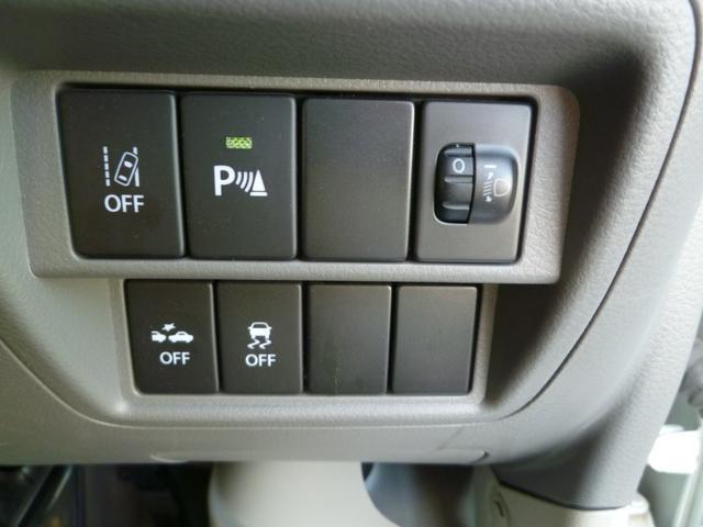 0302923A30251009W00316.jpg