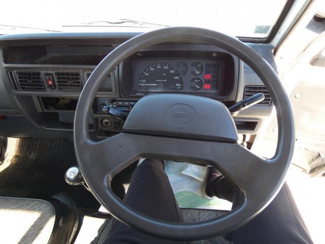 22855781_carP_l_16.jpg