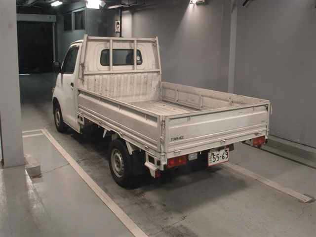 44b37077abc6468990c2fca2dd35f27b.jpg