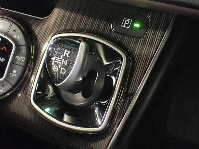 0230024A30250404W00518.jpg
