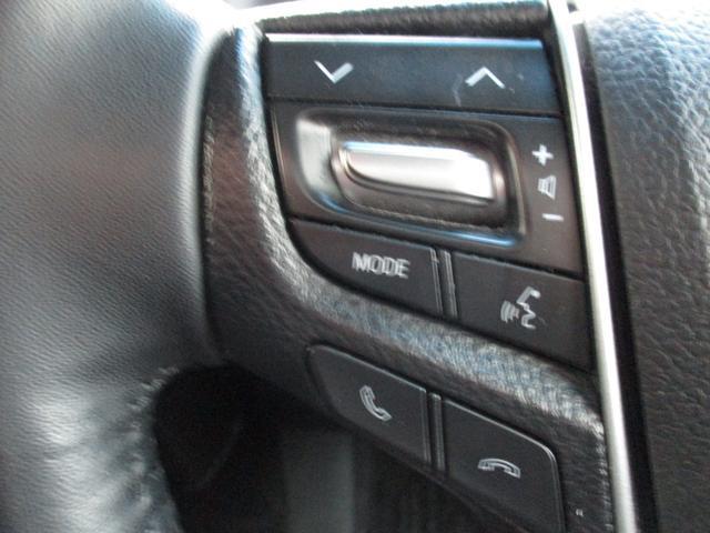 0511210A30251025W00107.jpg