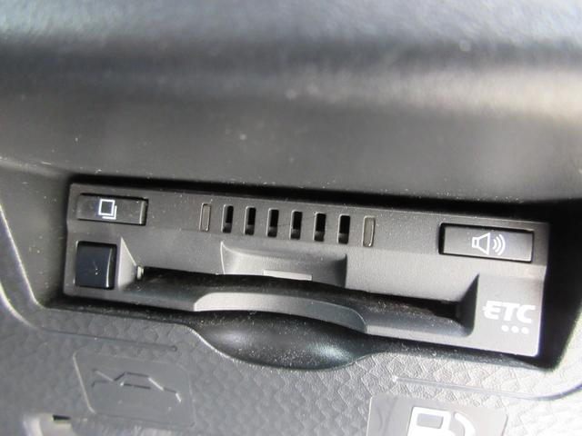 0541410A30260409W00211.jpg