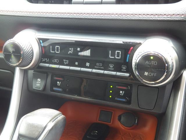 0704330A30250823W00115.jpg