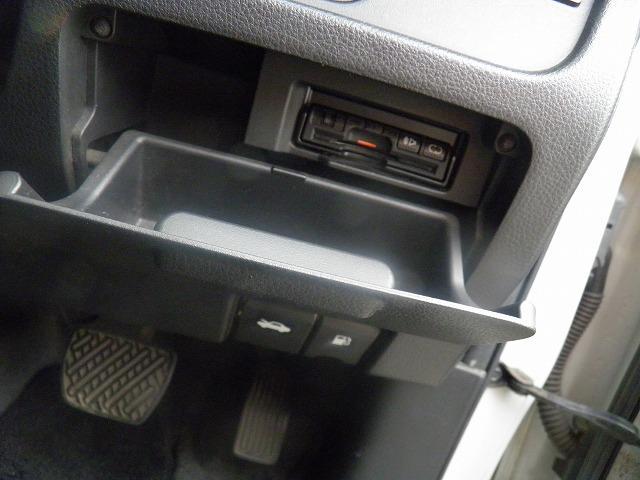 0541017A30260327W00213.jpg