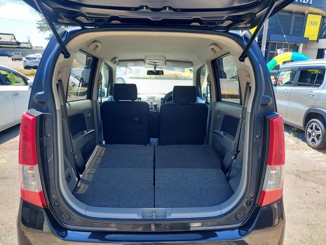 0902355A30250803W00217.jpg