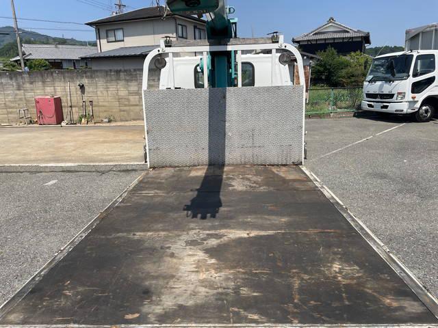78196_12.jpg