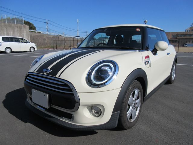 24c75d6db6a72915f8e17f5d2593282e.jpg