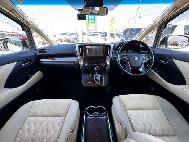 22774421_carP_l_15.jpg
