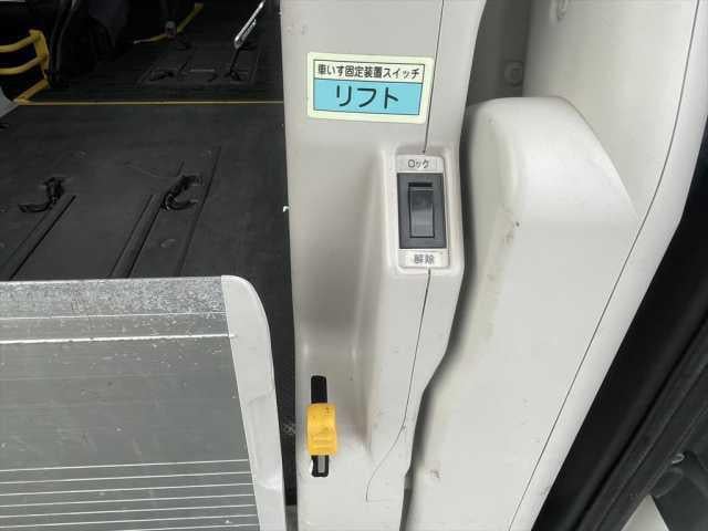 03.jpg